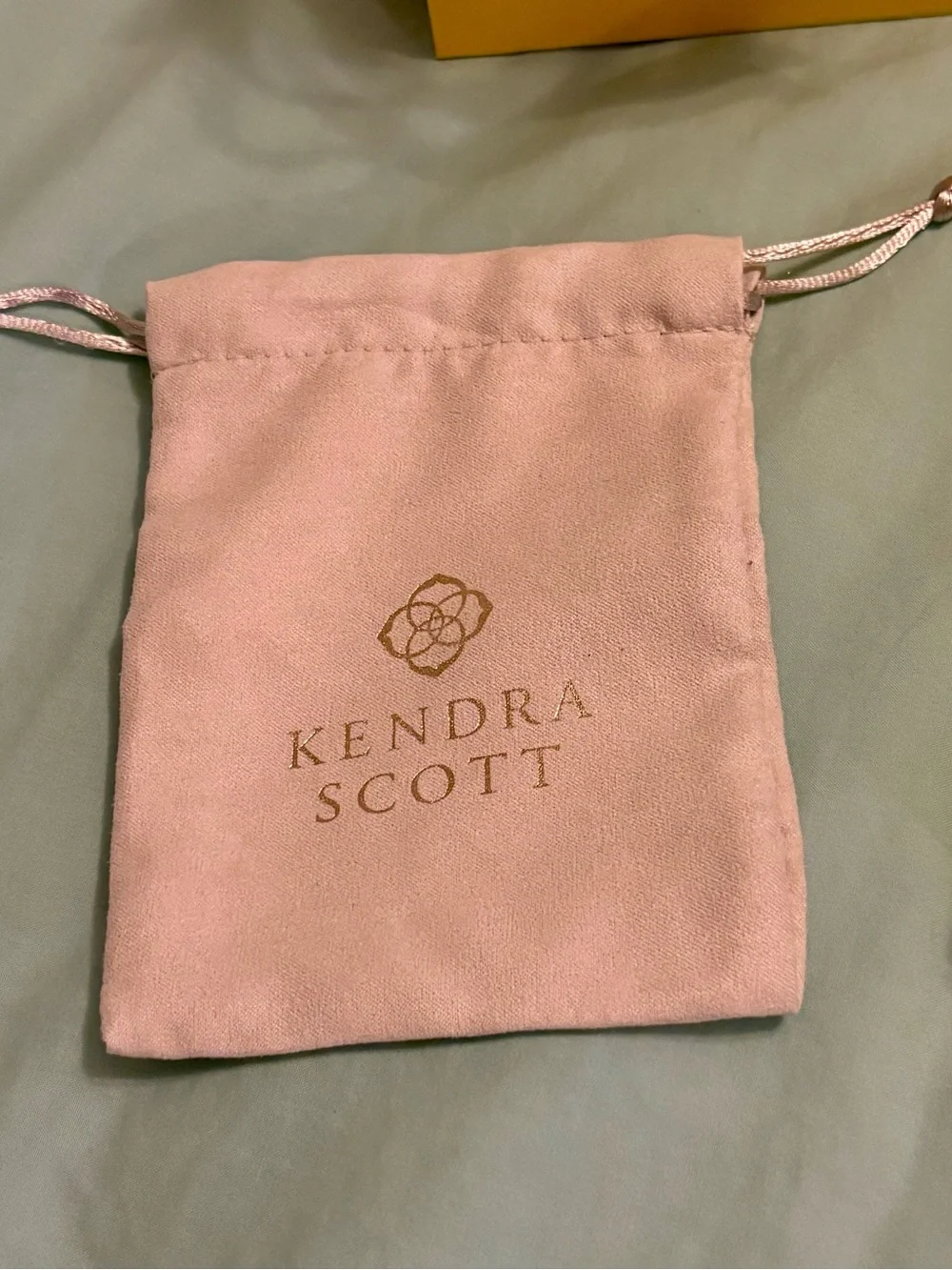 Kendra Scott Yellow Gift Box, Yellow Gift Bag, and Grey Pouch Gifting Set of 3